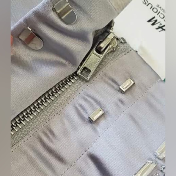 H&M Conscious Exclusive Clear Beads/Gems Silver Satin pencil Skirt - Picture 4 of 11